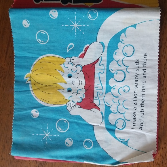 Vintage Peggy Cloth Book - Picture 4 of 14